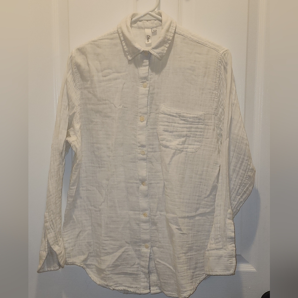 Elan women's gauzy button-up shirt *299.3K